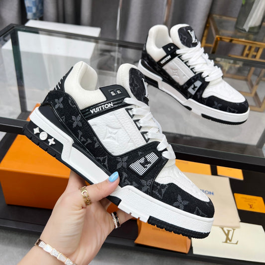 (White) LV trainers